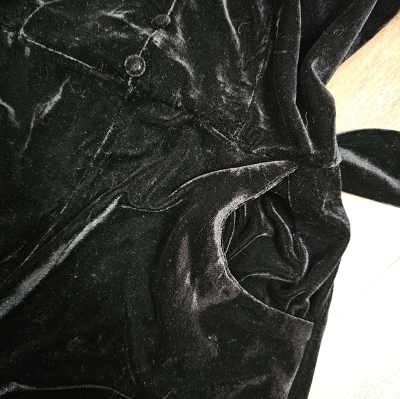 NWT Unique Vintage Black Velvet Jumpsuit - Picture 7 of 12